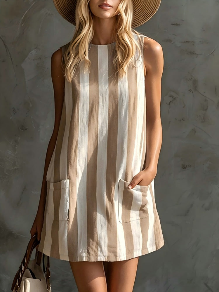 Mariana, vestido Mini às Riscas com Toque Retro