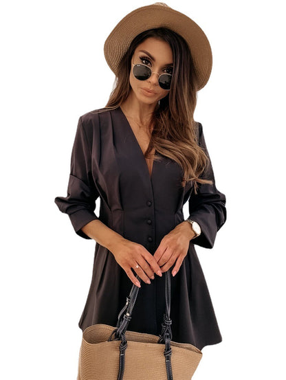Vestido Feminino com Botões, Decote em V e Corte A-Line em Cor Sólida